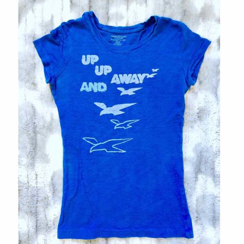 American Eagle Graphic Tee